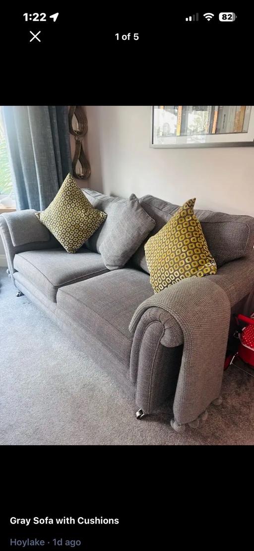 — Sofa