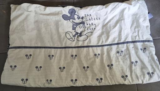  — FREE TOO COLLECT - BABY COT BLANKET