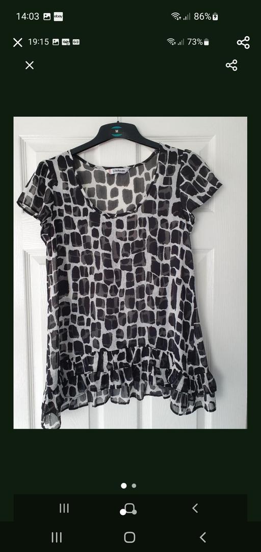  — ladies print top/blouse