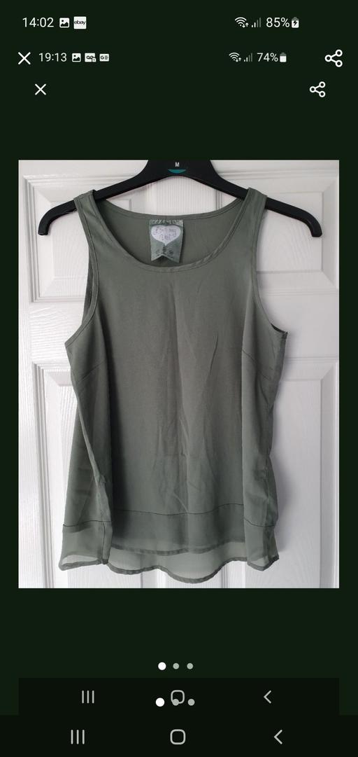  — ladies top