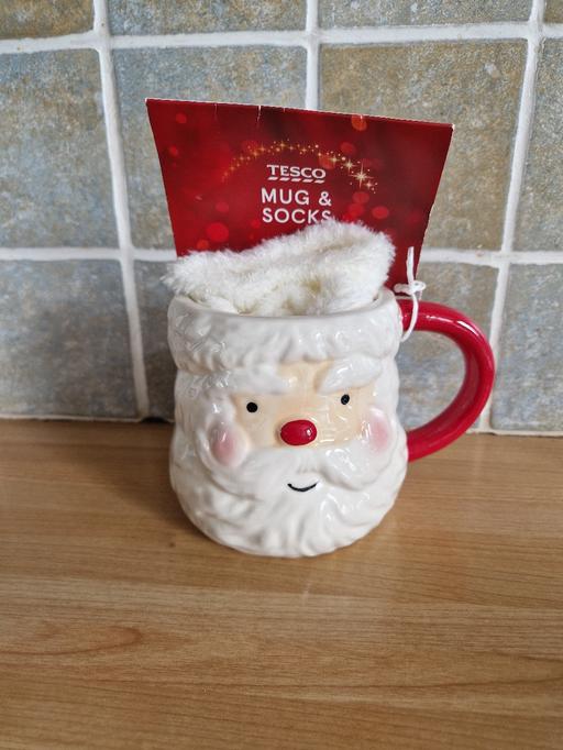  — New Christmas mug & socks