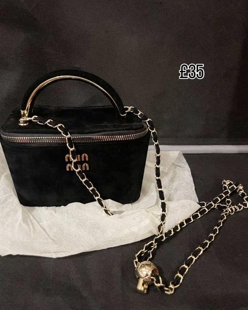  — Black square small bag