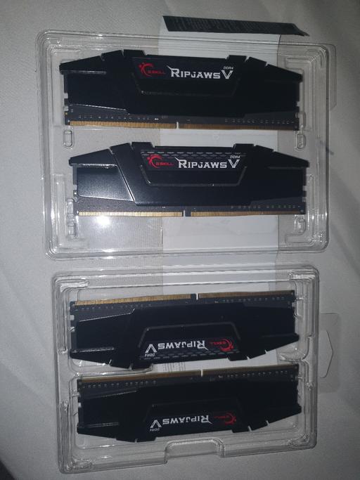  — RIPJAWS DDR4 RAM 4X8GB