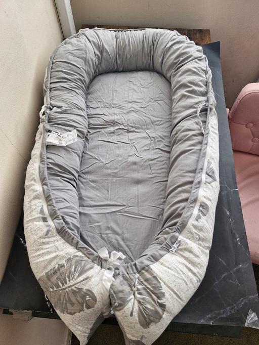  — baby lounger nest with removable cover – leaf