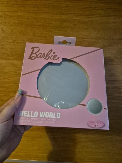  — new Barbie Light Up Dimmable Vanity Mirror