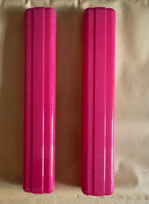  — Toothbrush holders x2