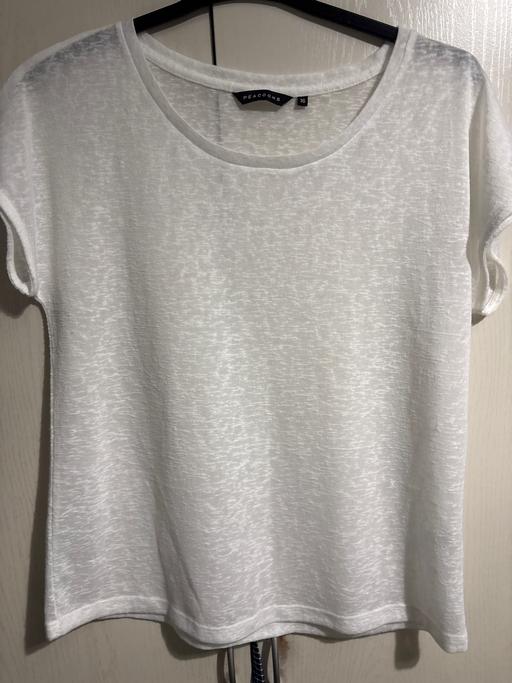 — Ladies top