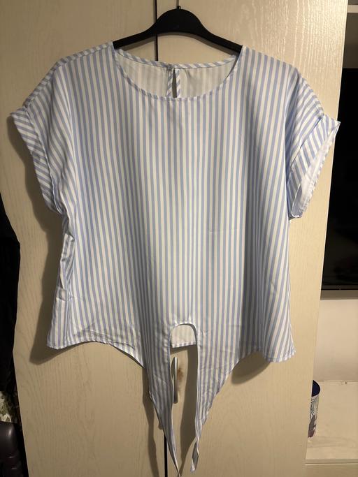  — Ladies blouse