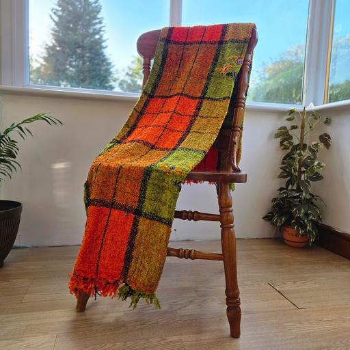  — Green & Orange Grid Design Fuzzy Throw