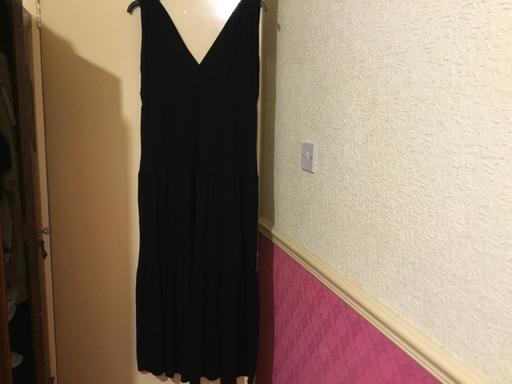  — Ladies Maxi Dress Size M/L 3 tier