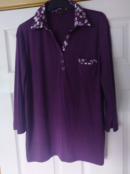  — Women's purple long sleeve top size XL