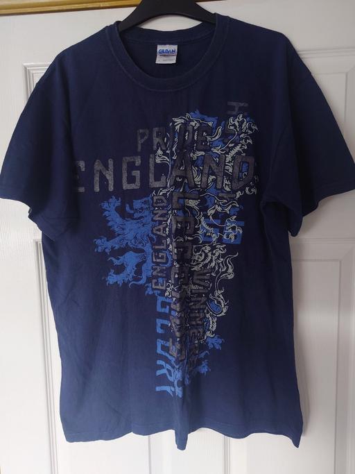  — Mens navy England top size L