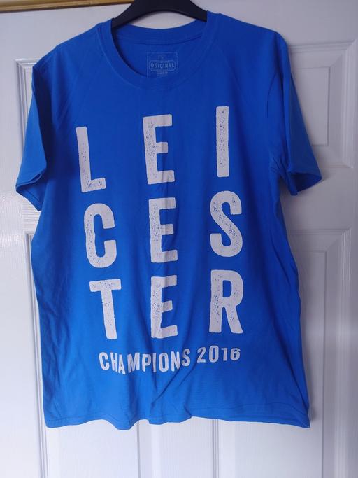  — Mens Leicester city top size L