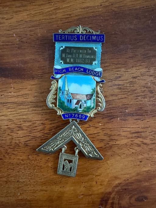  — Vintage Masonic lodge medal