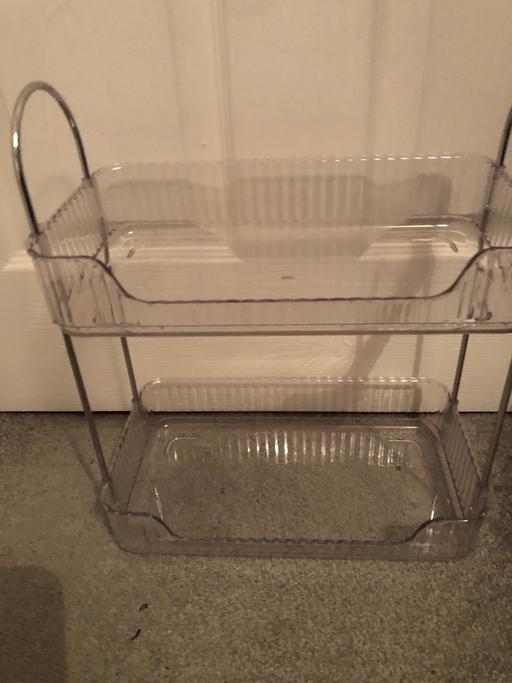  — Beauty/perfume storage