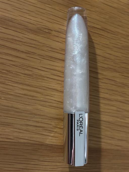  — L'Oréal Paris Rouge Signature Plumping Gloss