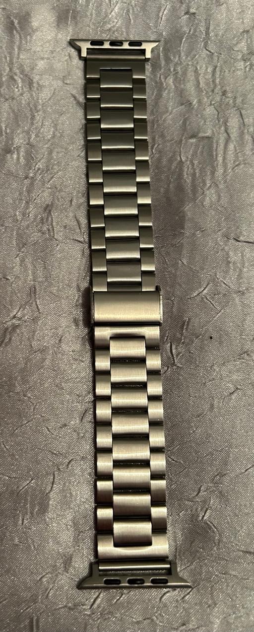  — Watch strap for Apple