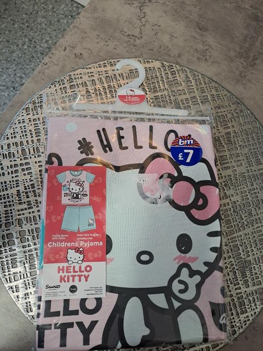  — hello kitty pjs