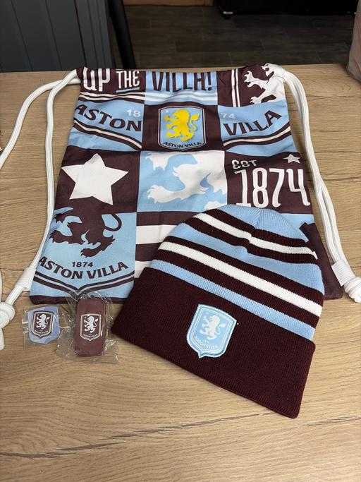  — Aston Villa gift set