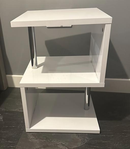  — Side table