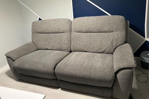  — Sofa