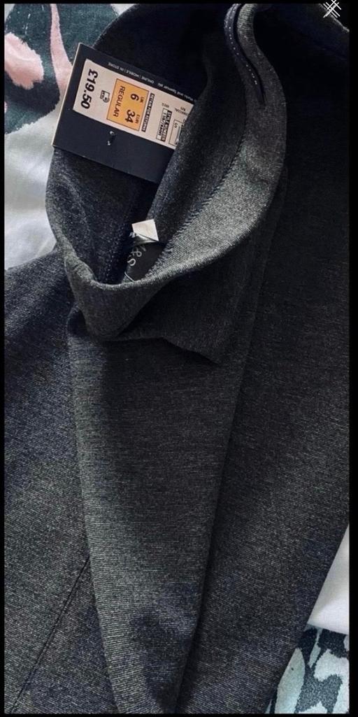  — Slim fit grey trousers size 6r