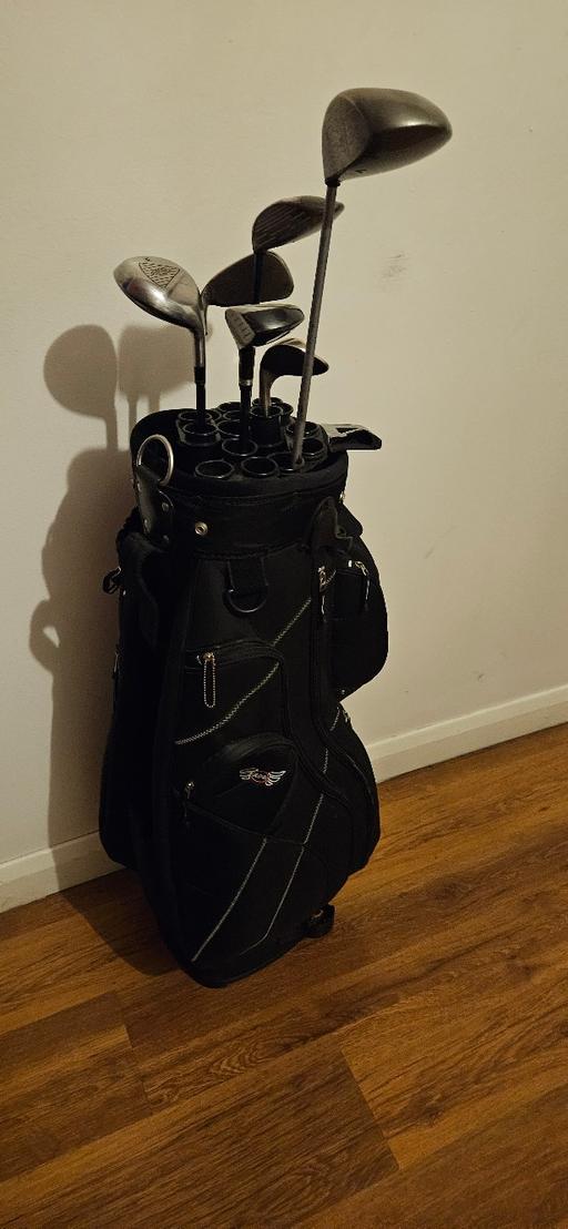  — Callaway Golf Club Set with Bag – Good Condit