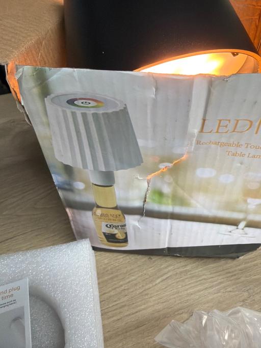  — Rechargeable bottle lamp