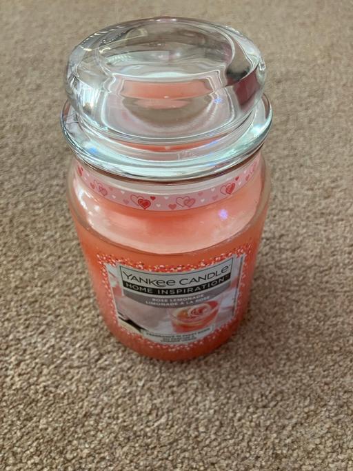  — Yankee candle large