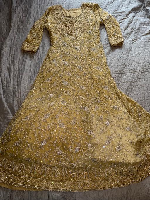  — Asian bridal dress
