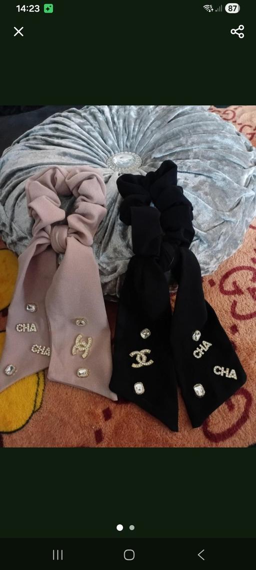  — hair ties