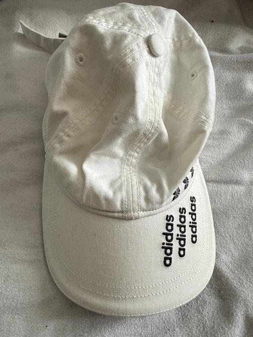  — ADIDAS CAP 🧢