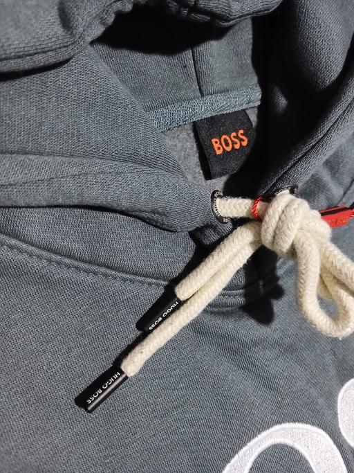  — Hugo boss mans. Greenish gray tracksuit M