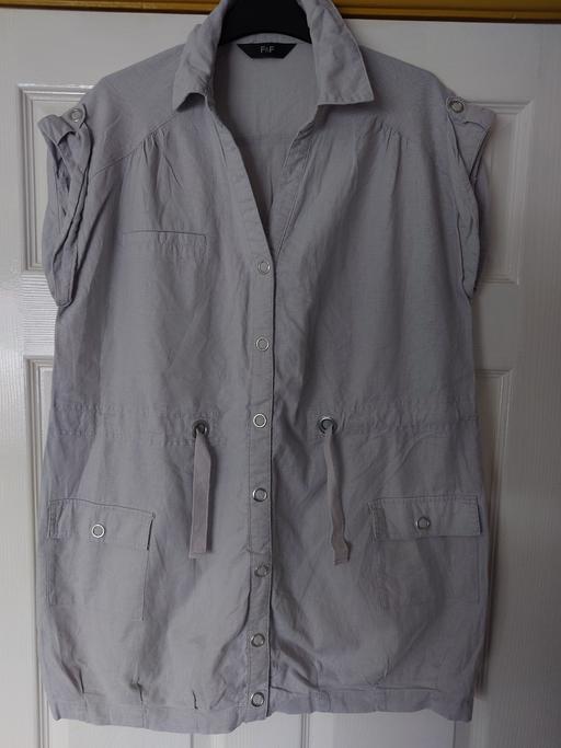  — Women's grey sleeveless top size 14