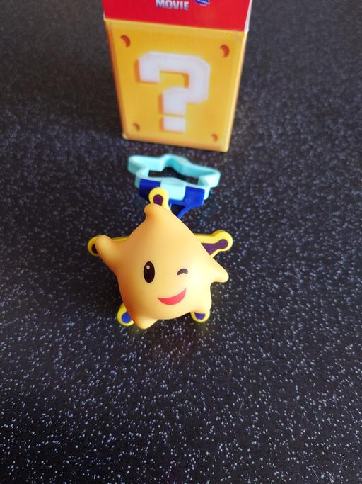  — McDonald's super mario galaxy figure