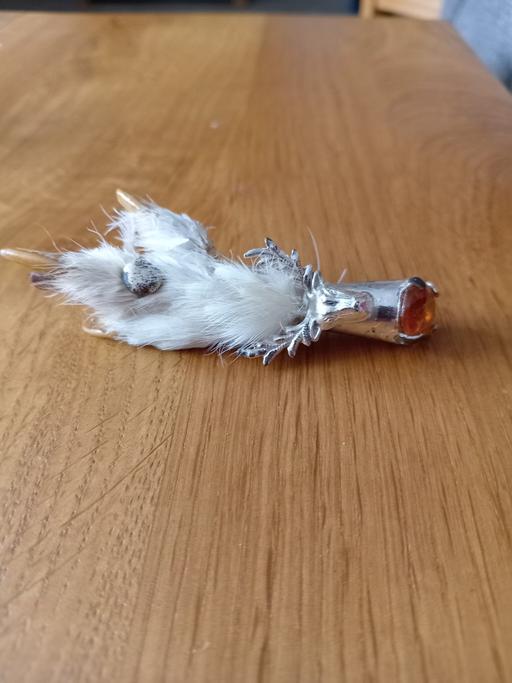  — Tarmagon lucky foot brooche