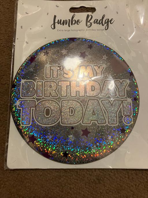  — Birthday badge large