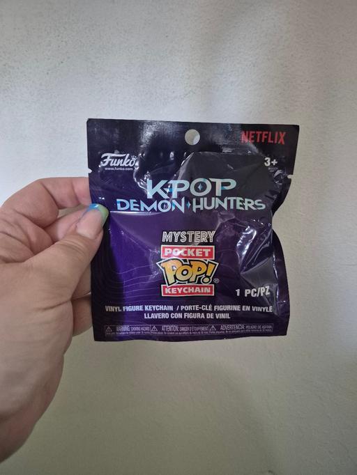  — new Funko K-Pop Mystery Pocket Pop Keychain