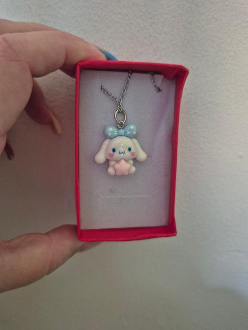  — new Cinnamon Roll Necklace