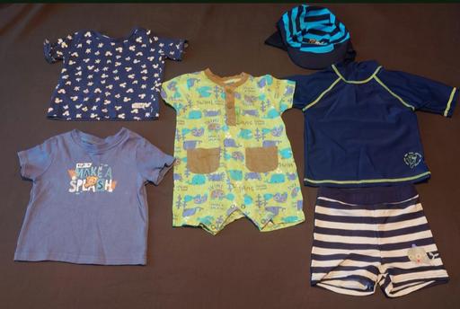  — 6-9 months bundle £3 for all.