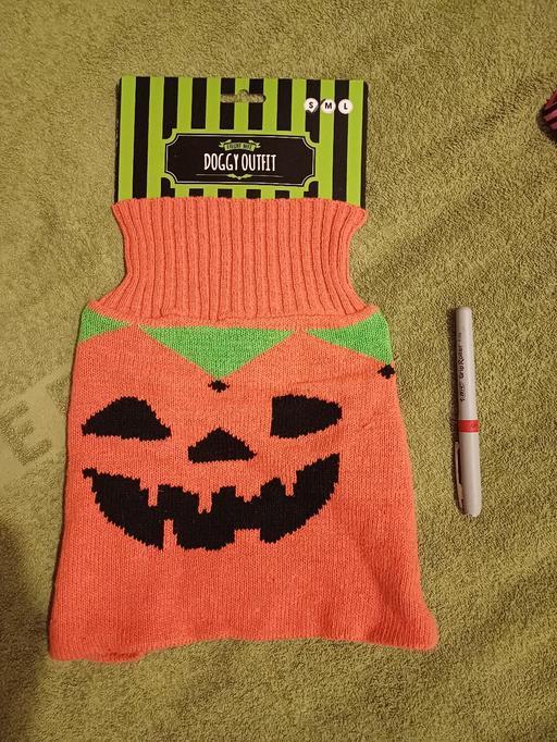  — Doggy pumpkin outfit size s. New