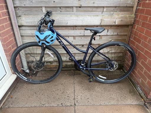  — Giant Liv Rove 4 Hybrid Bike S Frame 700c