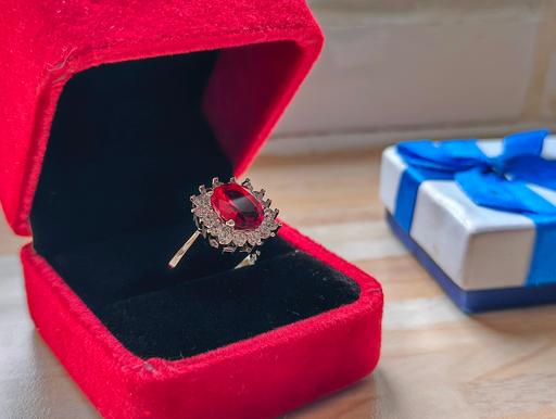  — 925 Silver Halmarked Red Ruby Sapphire Ring