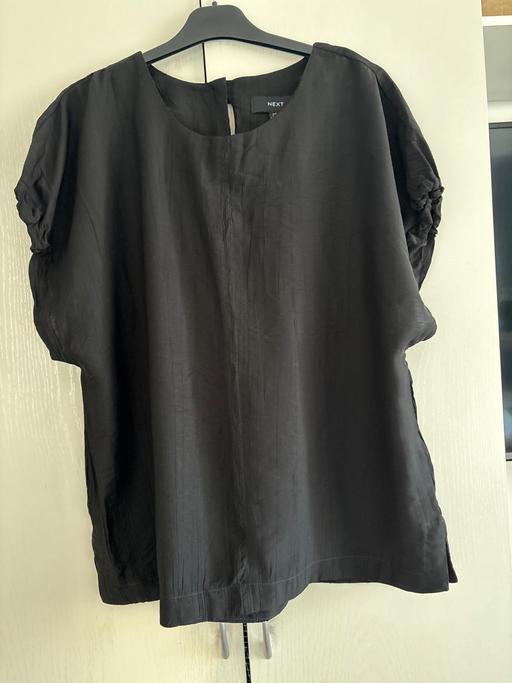  — Ladies blouse
