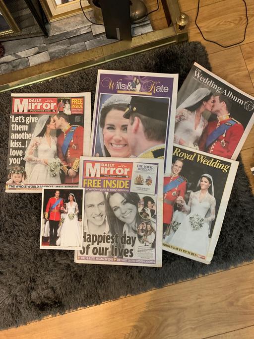  — William & Kate Wedding souvenir newspapers