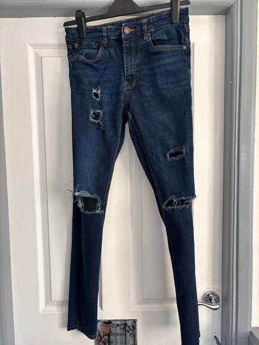  — Men’s jeans