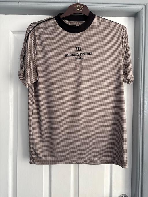  — Men’s top