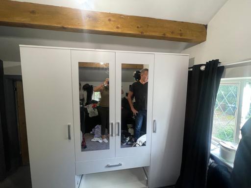  — White and Mirrored Free standing wardrobes