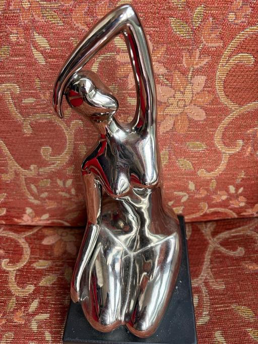  — Sassy home silver electroplated female
