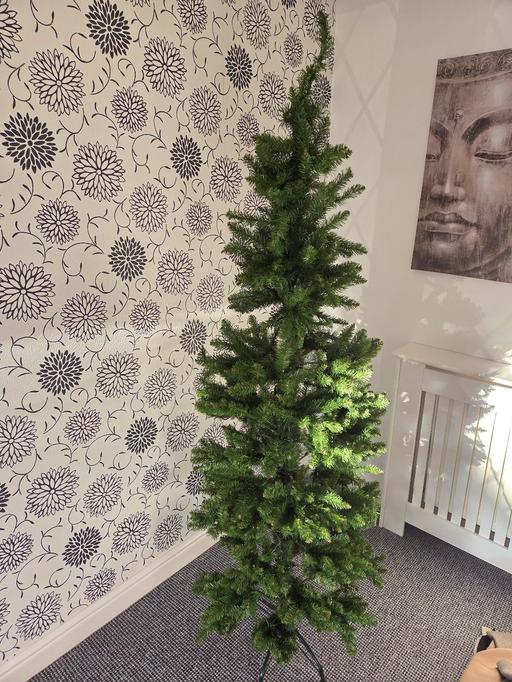  — 6ft Artifical Christmas tree